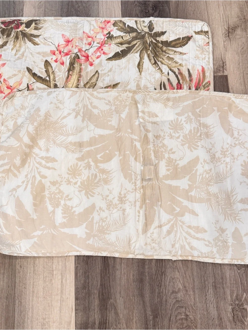 2 Tommy Bahama Home Oversized King Quilted Pillow Sham Bonny Cove 22x37 Inch